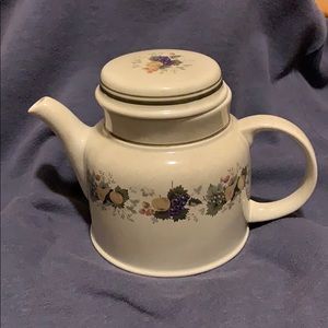Royal Doulton Pitcher/Pot